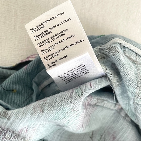 ANTHROPOLOGIE Victoria Floral Cargo Pants with Removable Belt - Picture 13 of 16